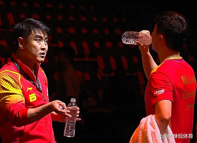 包含德国队完胜奥地利队，马龙状态火热的词条