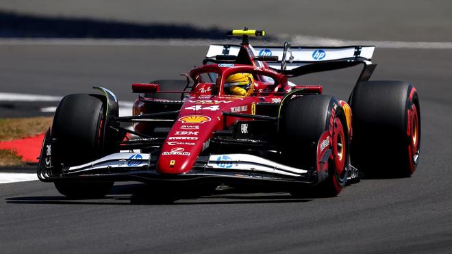 关于法拉利力克哈斯车队，皮亚斯特里点燃赛场的信息