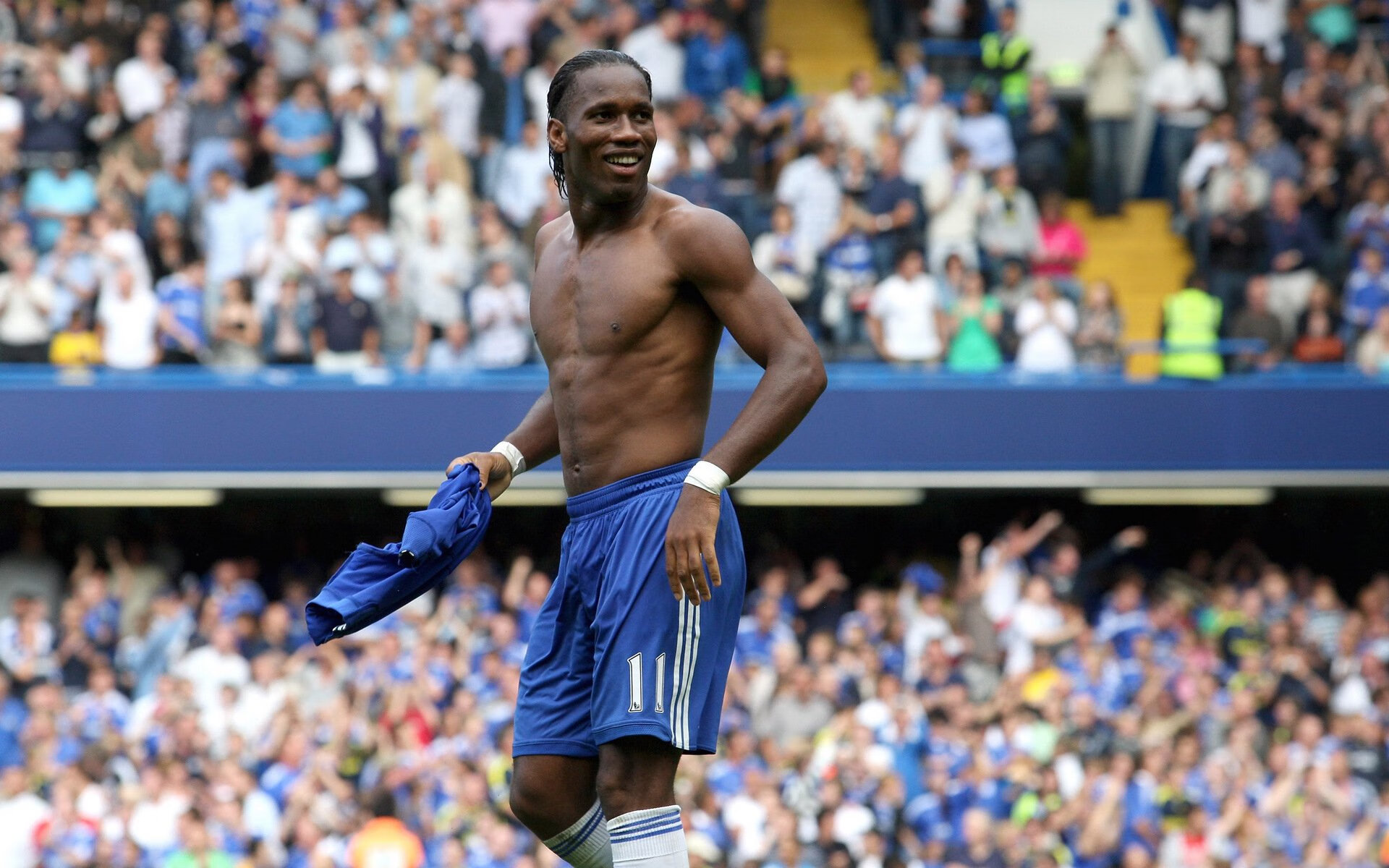 库里三分箭如雨，最后三分钟11分逆转雷霆，关键时刻的超巨本色