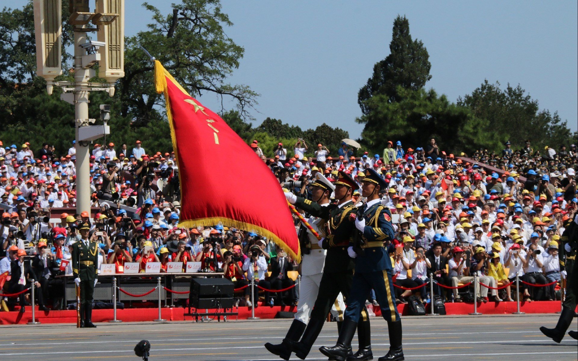 魔力吞噬钢铁!魔术神秘先生三度施法击溃广厦
